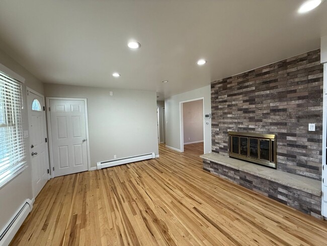 Photo - Gorgeous Remodeled 3-Bedroom Home in Lakewood!!