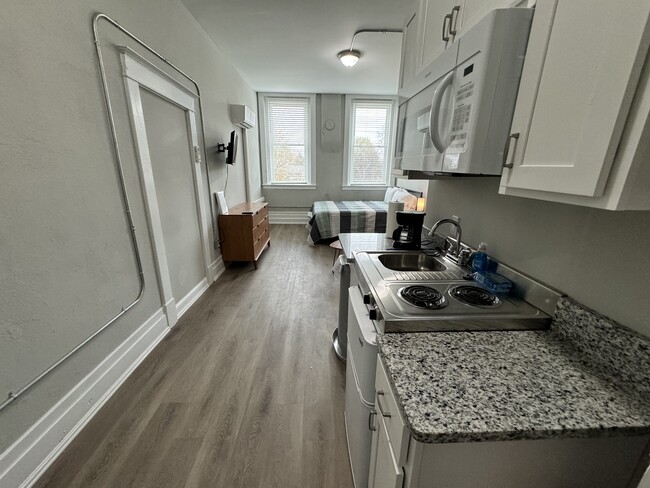 Banker's Loft - Furnished Lofts in Eden - Banker's Loft - Furnished Lofts in Eden
