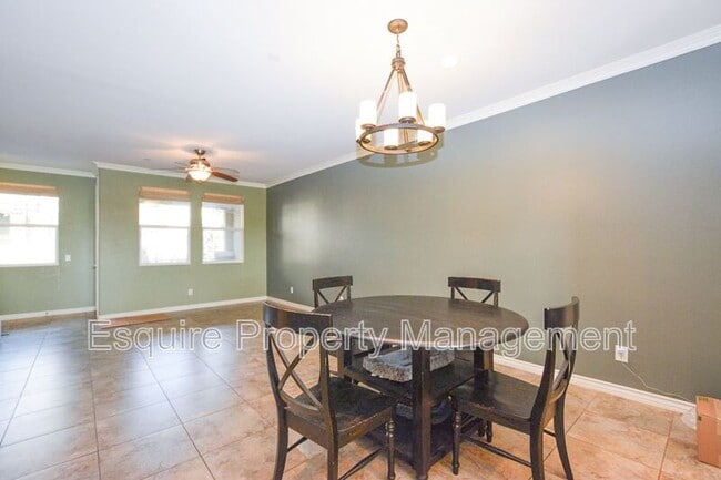 Photo - 4523 Via Del Sol