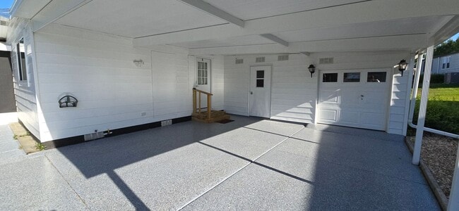 Photo - M1715 Pebble Beach Ln (VO/M10) Unit -