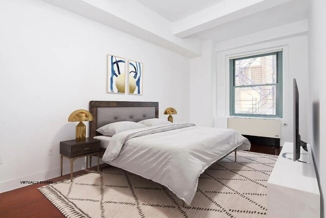 80 John St Unit 4C