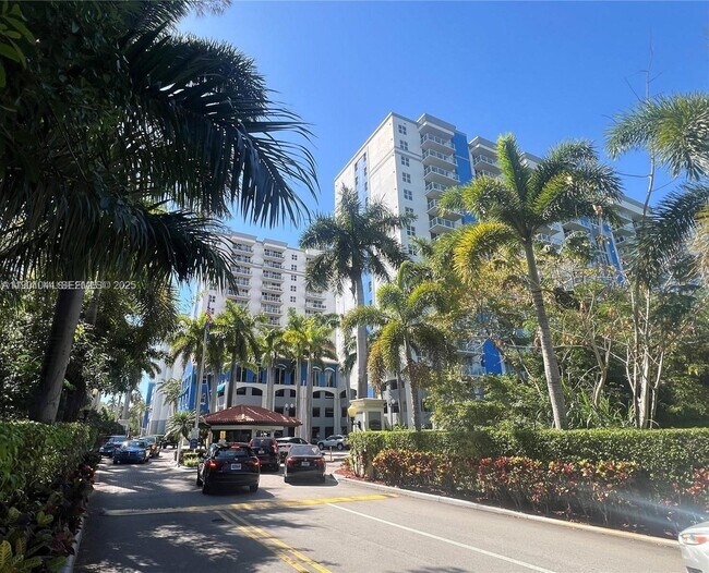 Building Photo - 5091 NW 7th St Unit PH-10