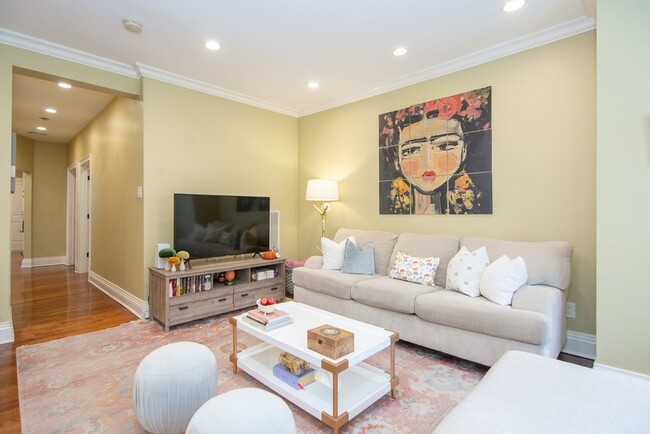 Photo - 214 South St Unit 1