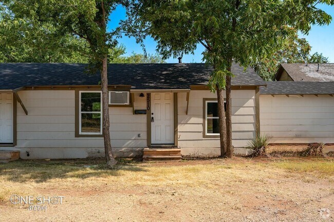 Building Photo - 2510 S 2nd St Rental