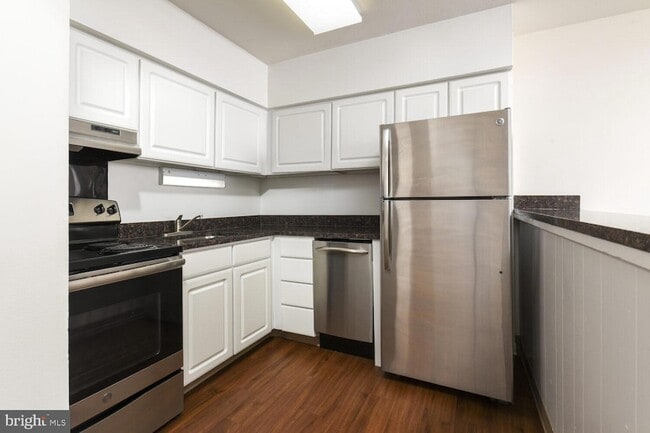 Photo - 449 Hamilton St Condo Unit 202