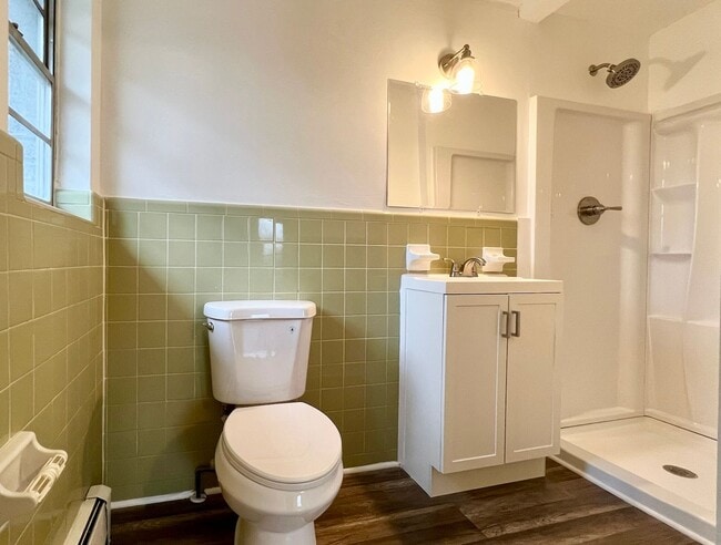 Photo - 309 Ross St NE Unit Ross Street - APT B - Upstairs