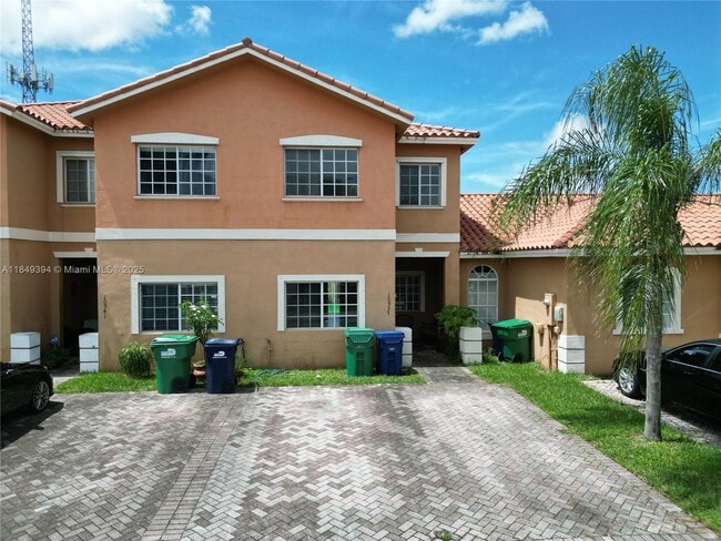 Building Photo - 10937 SW 181st Terrace Rental