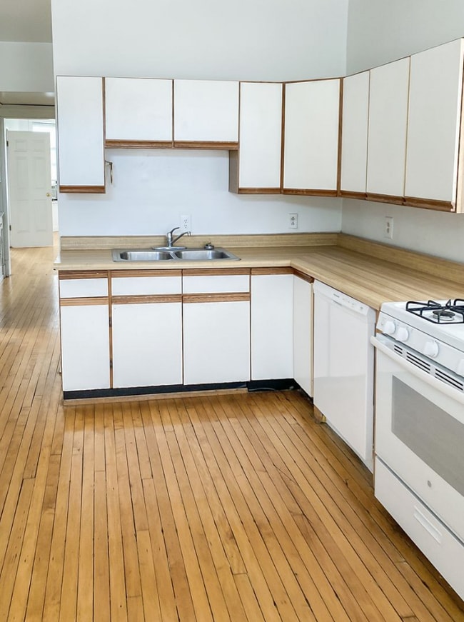 Photo - 2326 N Southport Ave Unit 3