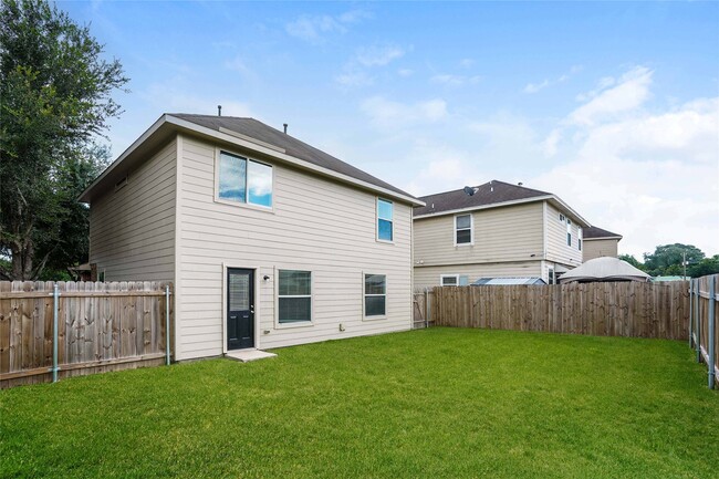 Photo - 13102 Aiden Cir