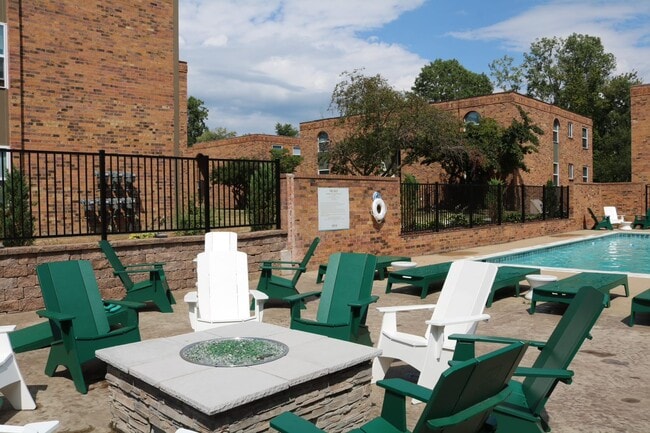 The Quarters East Lansing