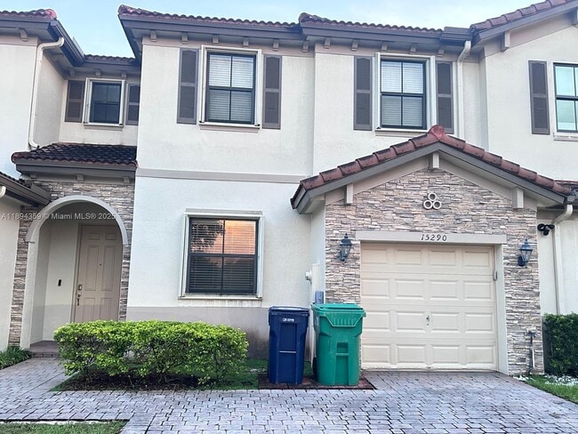 Building Photo - 15290 SW 118th Terrace