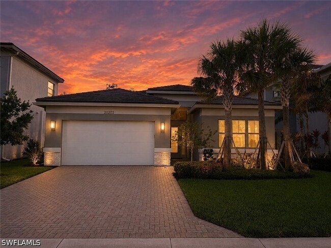 Photo - 20202 Ainsley St