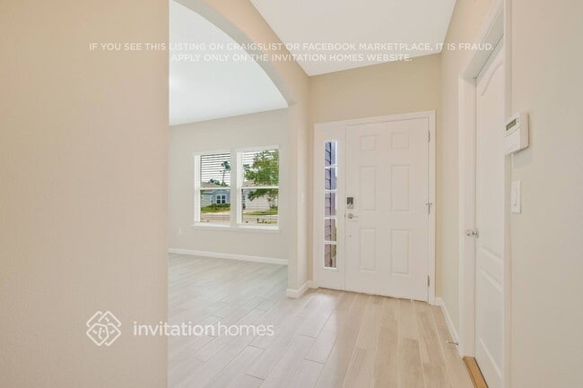 Photo - 423 Stone Arbor Ln