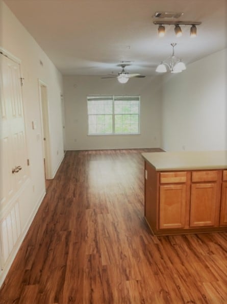 Photo - 4672 Crossing Ct Unit 102