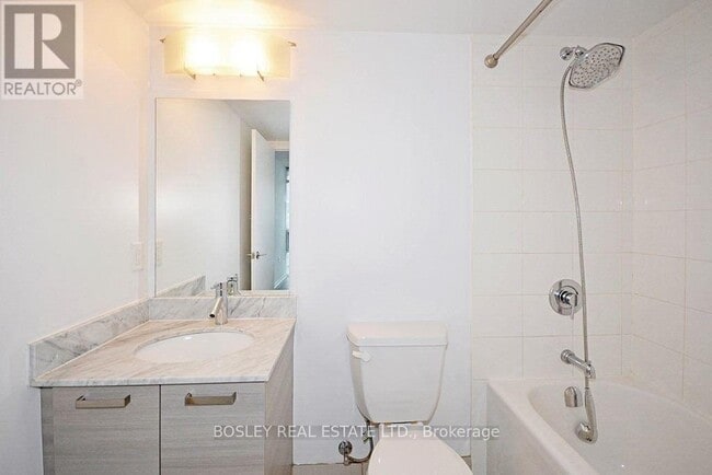Photo - 36 Lisgar St