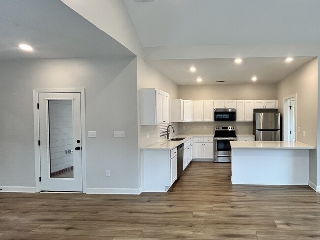 Photo - 239 Cedar St