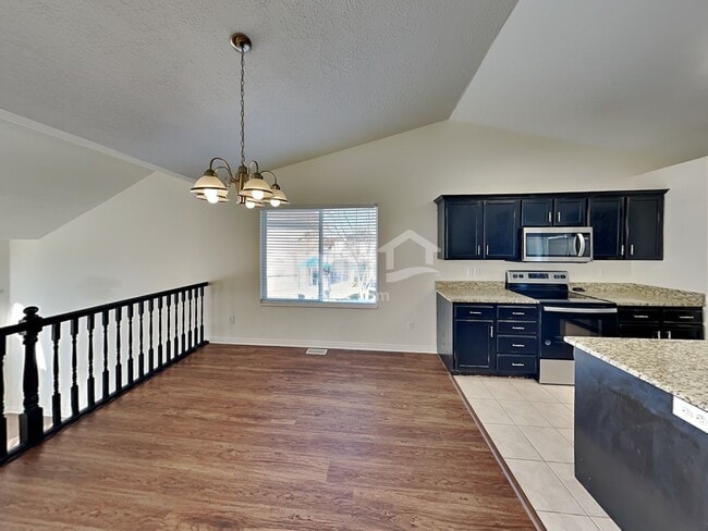 Photo - 3920 W 975 S