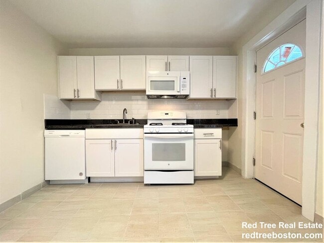 Photo - 5 Barrows St Unit #3