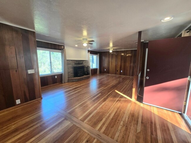 Photo - Calm Surrounds This Beautiful Cabin Home