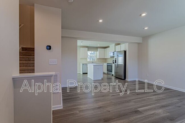 Photo - 3002 Oaksmere Dr