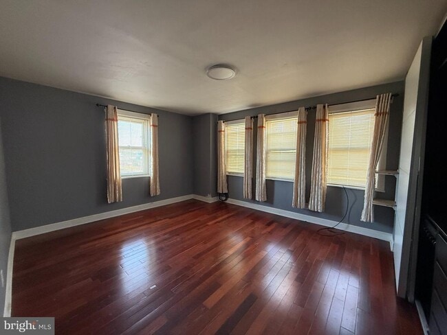 629 N White Horse Pike