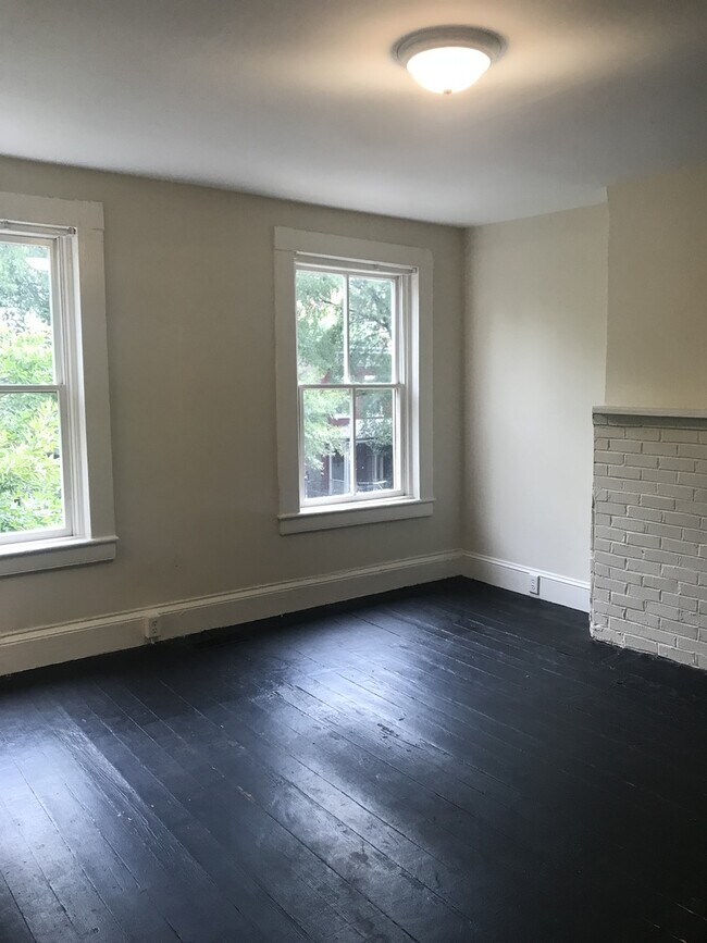 506 W Marshall St Unidad #Up (2nd Flr)