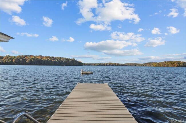 Photo - 33 Sycamore Rd