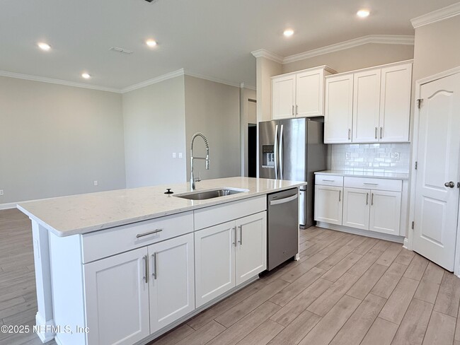 Photo - 23 Alagon Wy