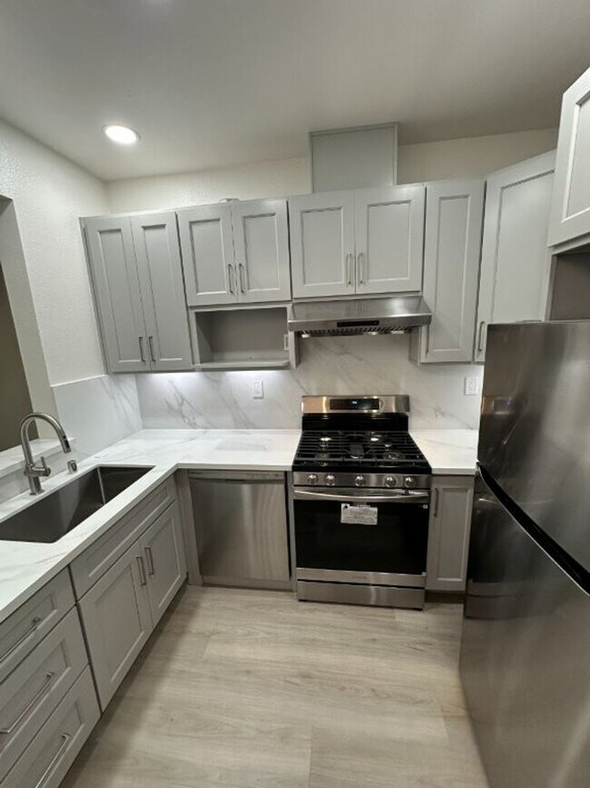 Photo - Nor Cal Realty Inc, 3 bedroom 3 bath townhouse with 2 car garage