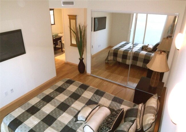Photo - 1826 W Balboa Blvd Unit A