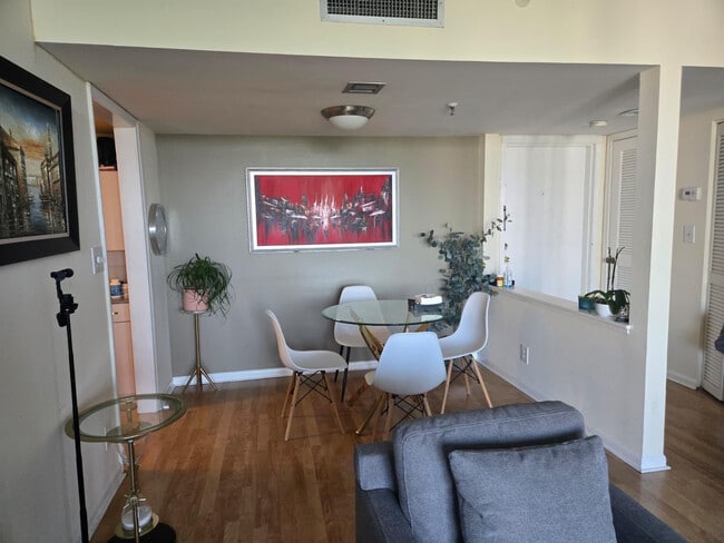 Photo - 6797 Willow Wood Dr Unit 6073