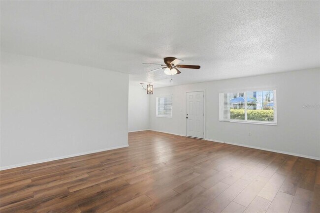 Photo - 350 79th Ave N Unit 122