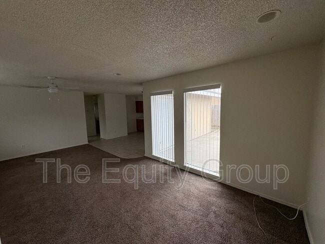 Photo - 737 S Spruce St