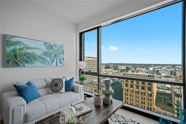 Photo - 400 S Broadway Unidad 2101 Rental