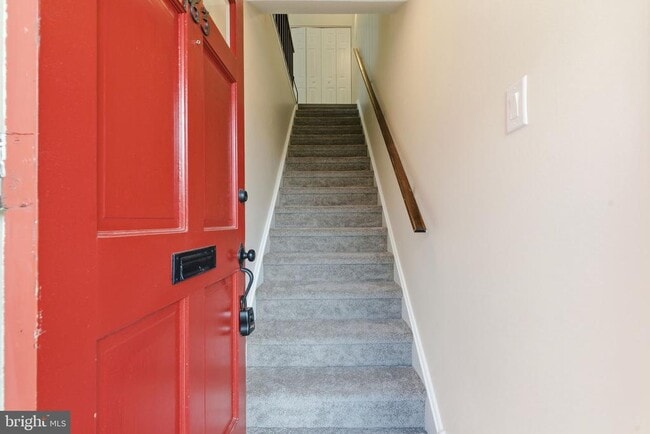 Building Photo - 463 Old Forge Crossing