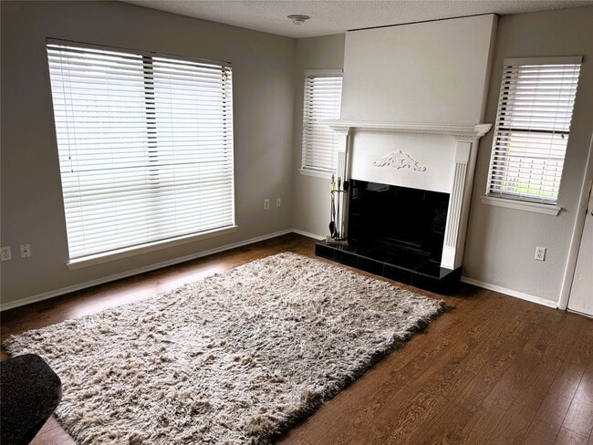 Photo - 62 Evanston St Unit 2/5