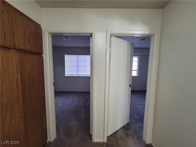 Photo - 108 Boysenberry Ln