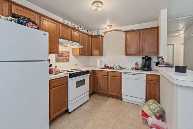 Photo - AUGUST PRE-LEASE!!  Cute 2 Bedroom 2 Bathr...