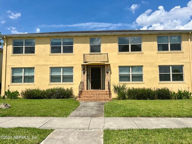 Building Photo - 1781 River Rd Unit 4 Rental