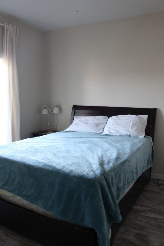 Building Photo - 49 Lake House Ct