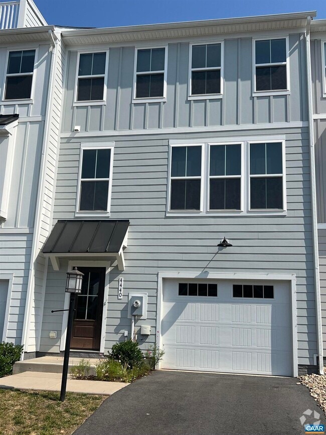 Building Photo - 4440 Alston St Rental