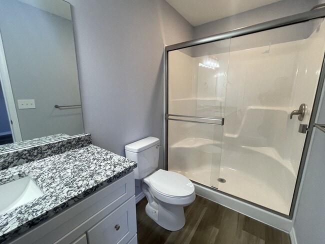 Photo - 10 C St