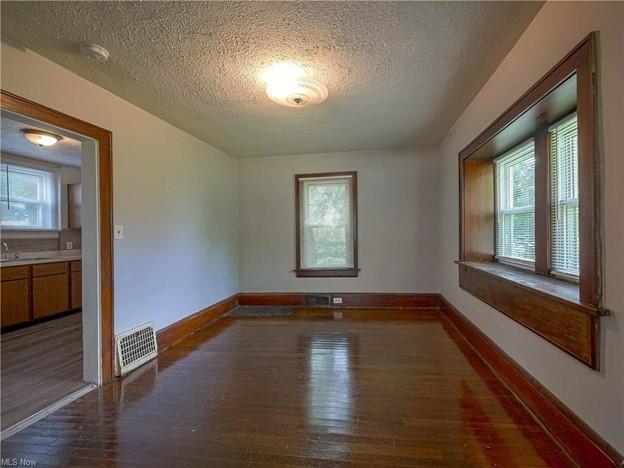 Photo - 236 Cranz Pl