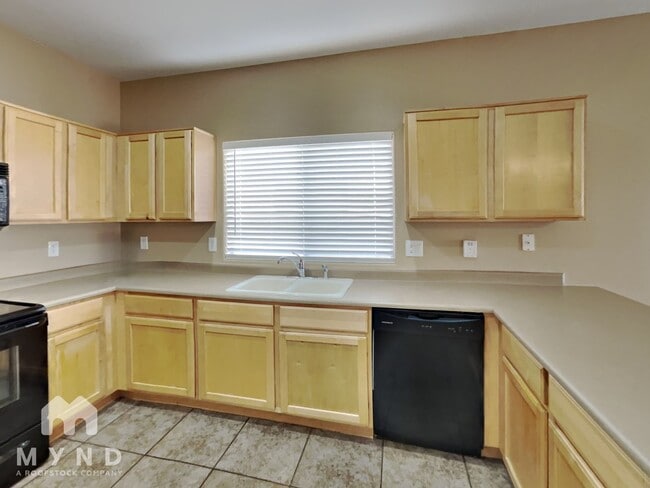 Photo - 44742 Portabello Rd