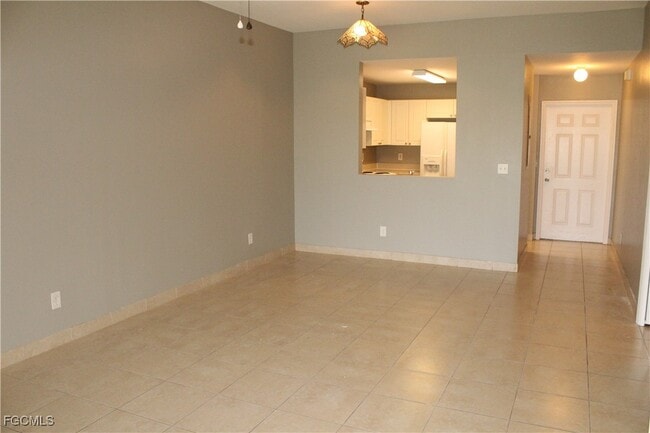 Photo - 703 SE 8th Terrace