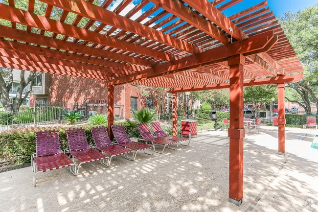 Building Photo - The Orion