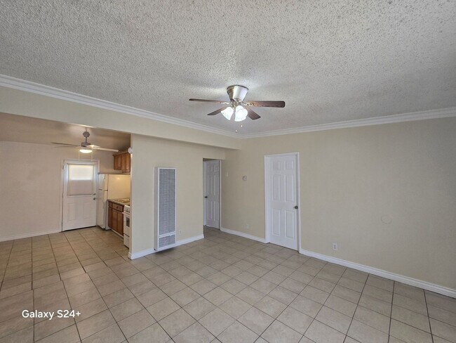 5826 Ocotillo Ave Unit Ocotillo Ave Apt 5828