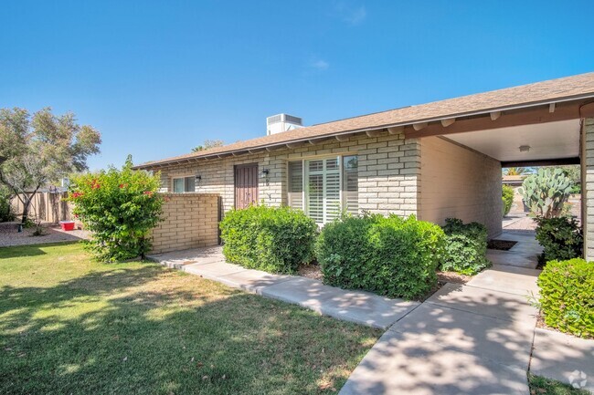 Building Photo - Charming 2 Bed Patio Home in Tempe! Cross ...