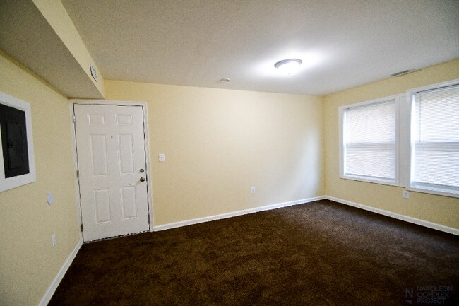 Photo - 945 Division Ave NE Unit 1