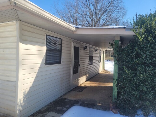 Photo - 1243 Charles Dr